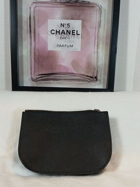 Lo & Sons Waverley 2 Black Saffiano Zip Pouch